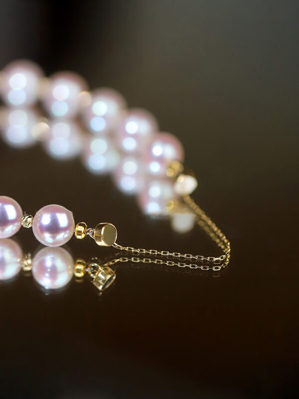 Blue Rose Laser 18K Gold Pearl Bracelet - Image 2