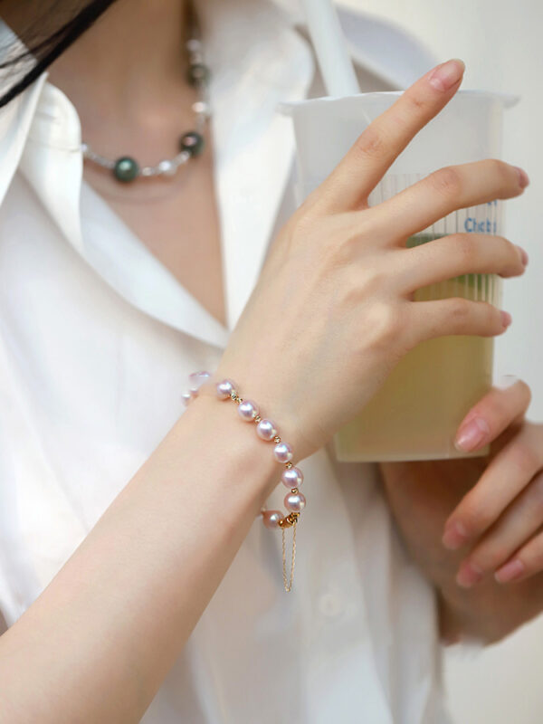 Blue Rose Laser 18K Gold Pearl Bracelet - Image 6