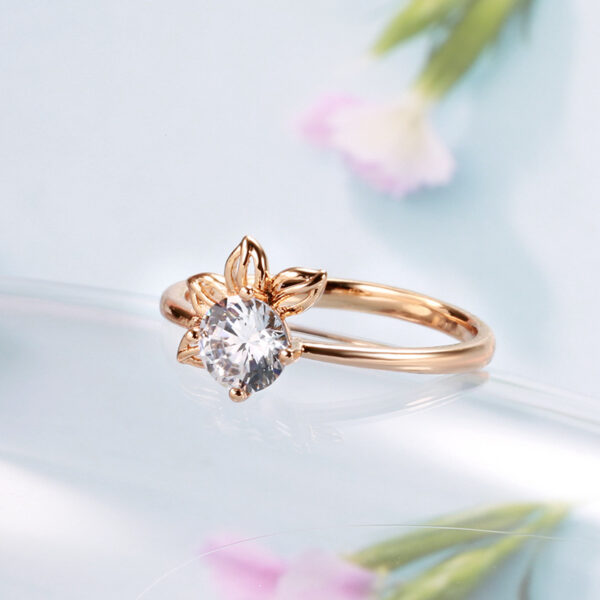 Fashionable Rose Gold Petal Ring For Women - Image 2